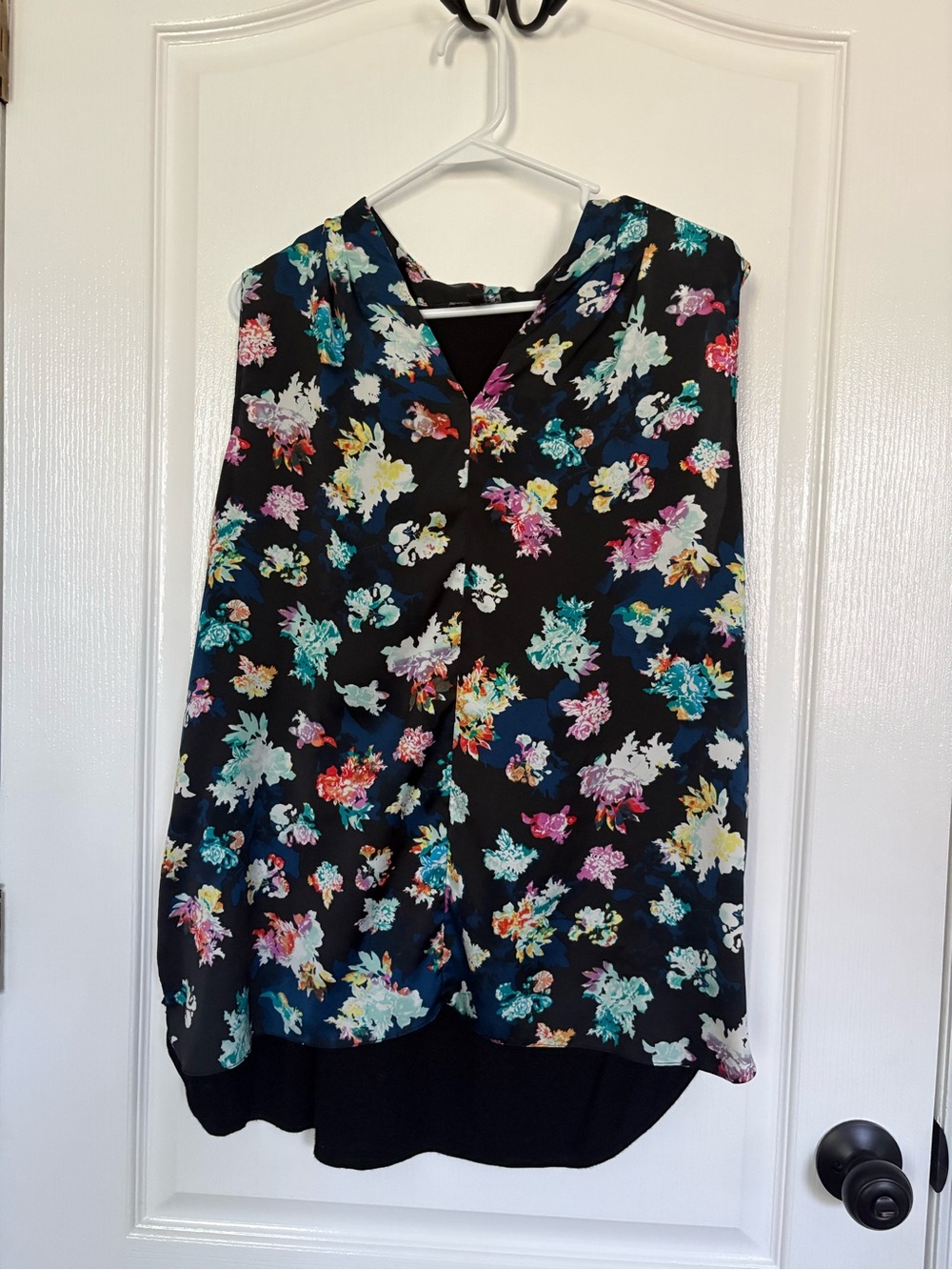 Ellen Tracy Black Floral V-Neck Blouse with Teal and Pink Accents